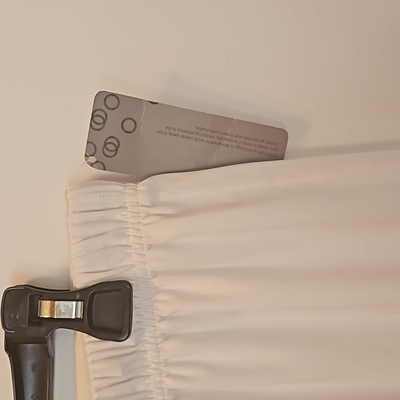 Eastbay White Athletic Shorts L EVAPOR Tech Drawstring Gym Sport NWT - Picture 6 of 17